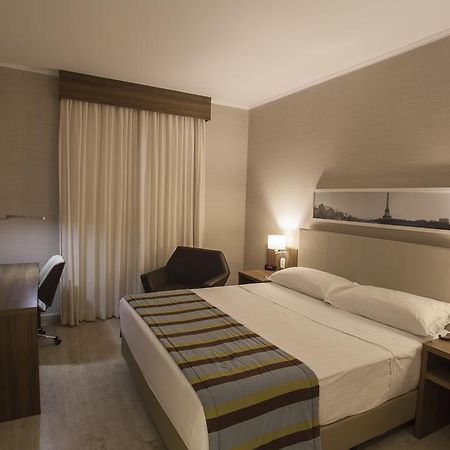 Hotel Agisol Marília Exterior photo